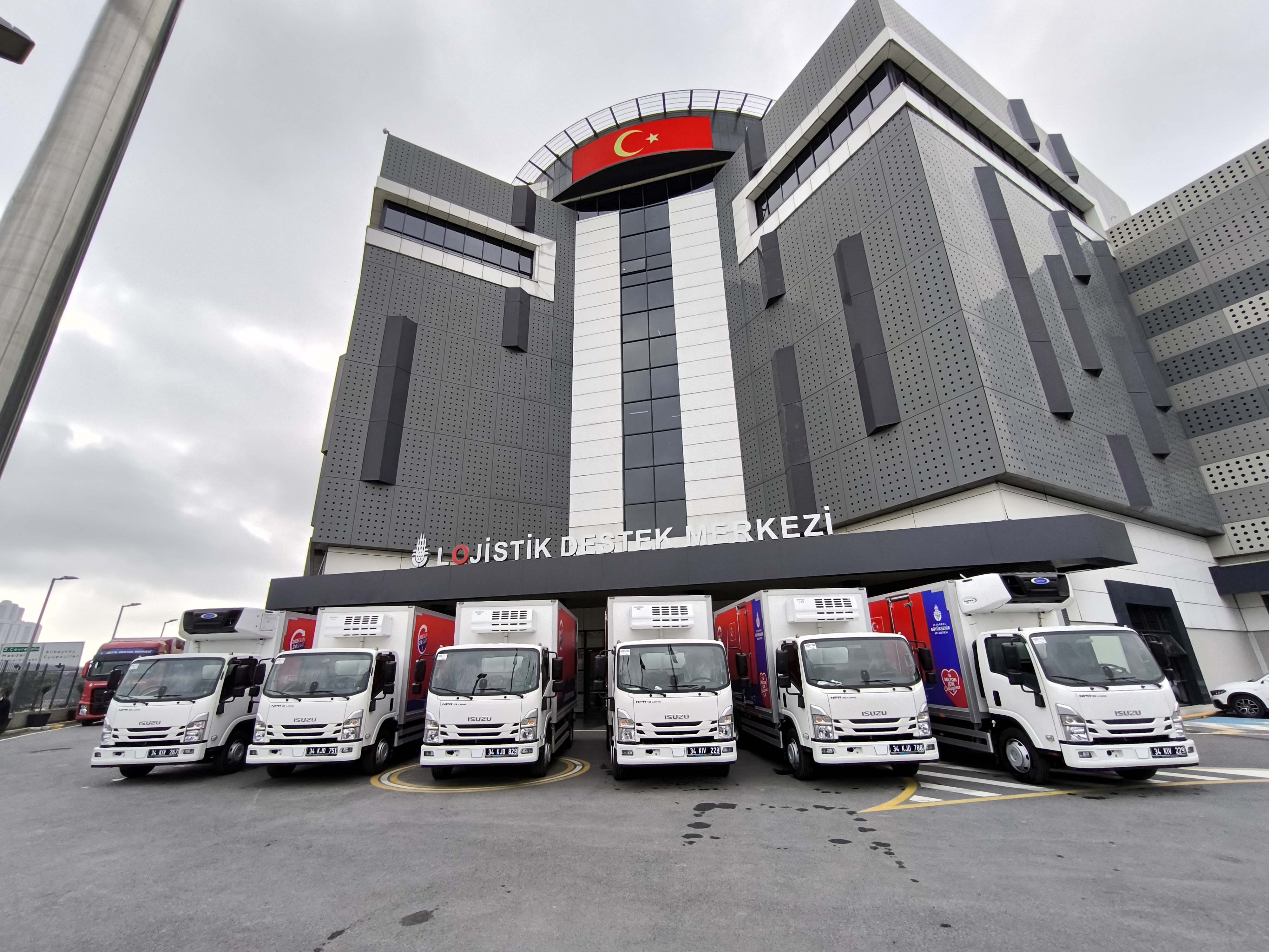 GÜÇLÜ ARAÇ FİLOSU