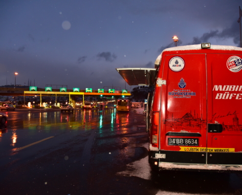 İBB Karla Mücadelede Mobil Büfe Desteği