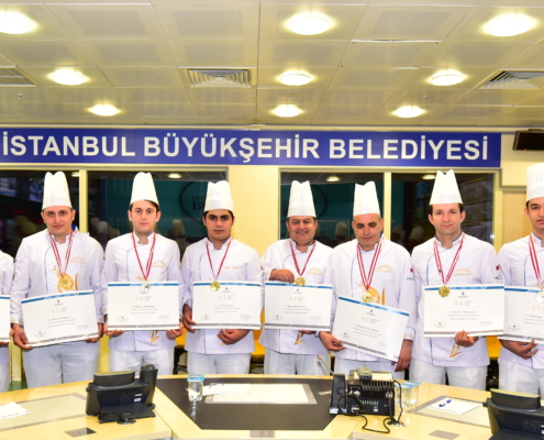 Altın Madalyalı Aşçılar