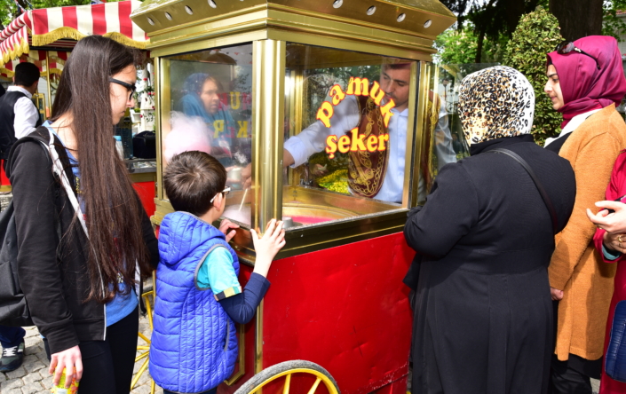 SOSYAL TESİSLER’DEN 23 NİSAN SÜRPRİZİ