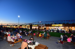 Maltepe Sahili Ramazan'da Çok Neşeli